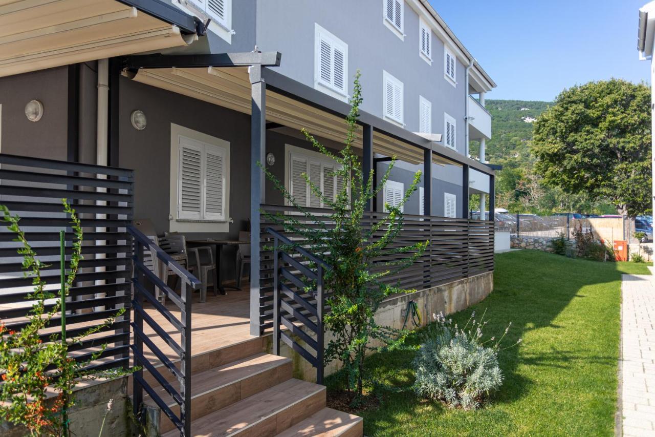 Apartments Crnekovic Tomislava 8A Baška Εξωτερικό φωτογραφία