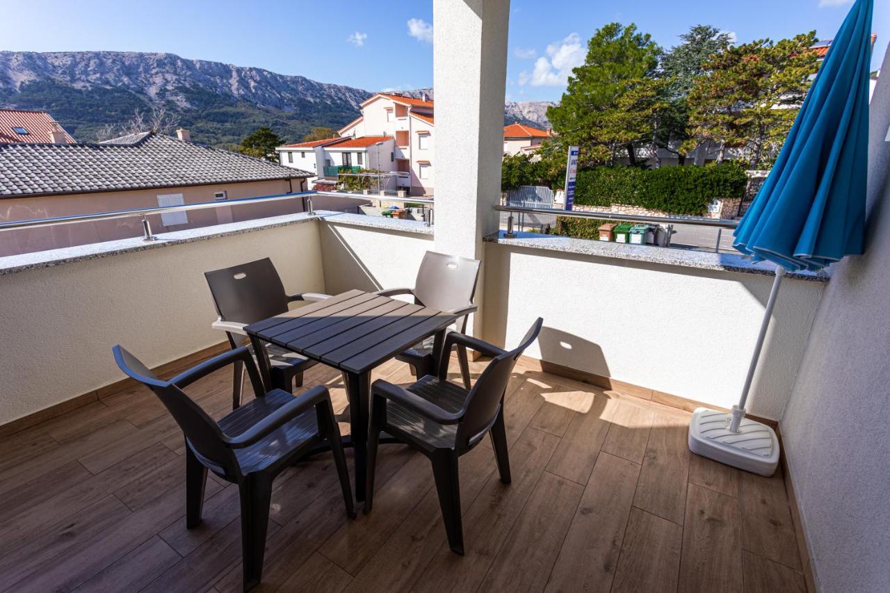 Apartments Crnekovic Tomislava 8A Baška Εξωτερικό φωτογραφία