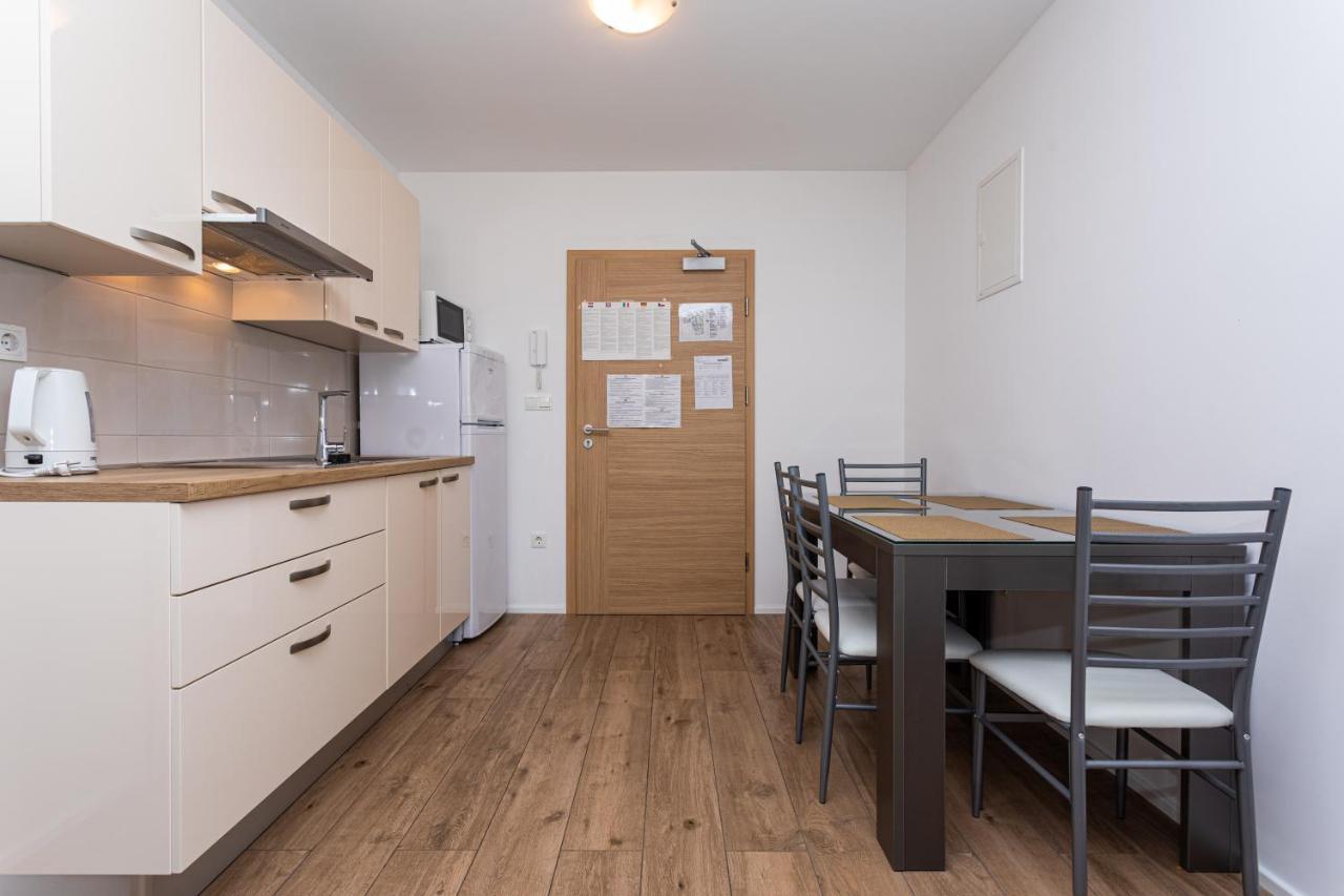 Apartments Crnekovic Tomislava 8A Baška Εξωτερικό φωτογραφία