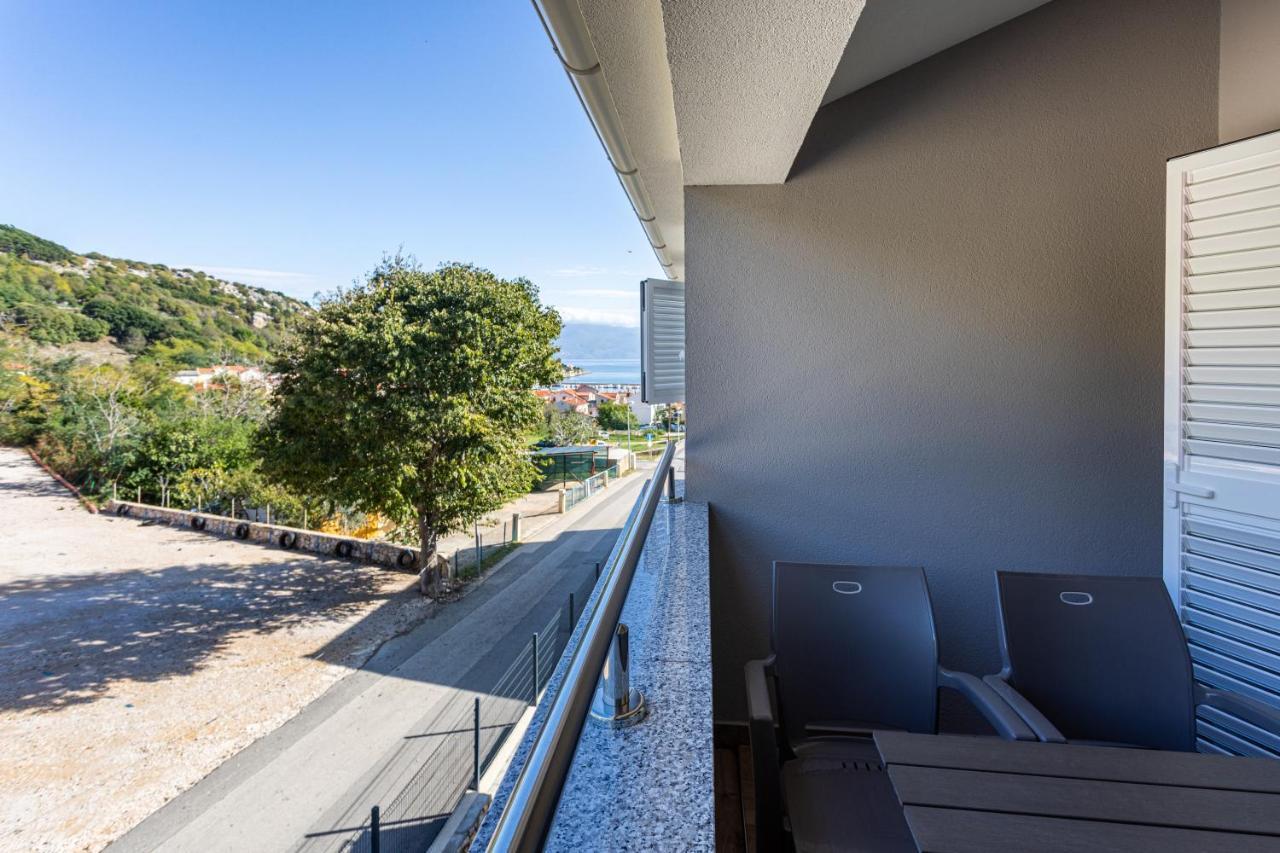 Apartments Crnekovic Tomislava 8A Baška Εξωτερικό φωτογραφία