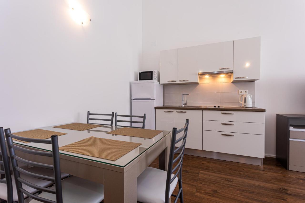 Apartments Crnekovic Tomislava 8A Baška Εξωτερικό φωτογραφία