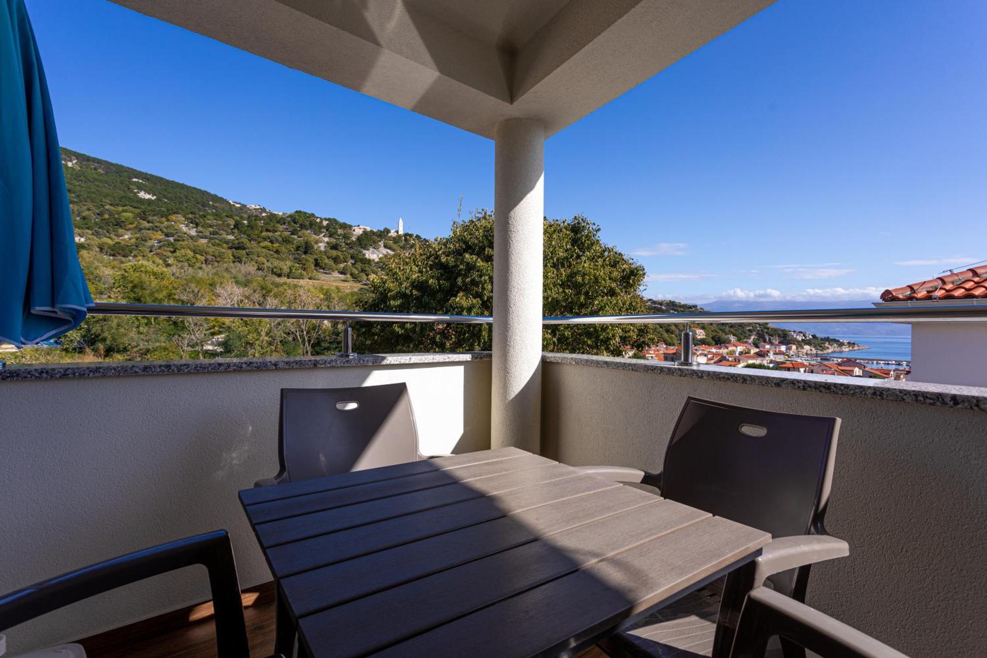 Apartments Crnekovic Tomislava 8A Baška Εξωτερικό φωτογραφία